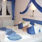 Kranenturm Otel